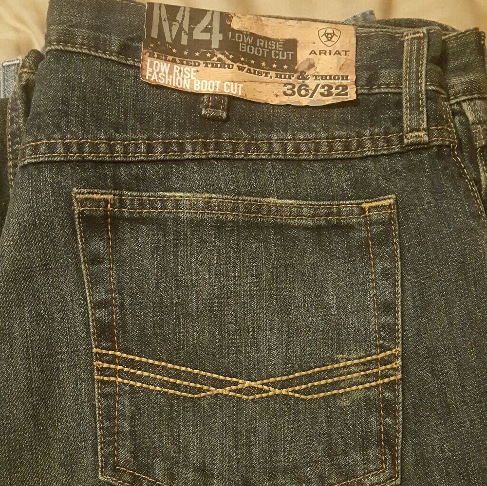 M4 Ariat men's jeans 36×32